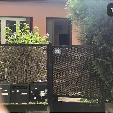 Luxueux Pavillon Grande Familiales 4 Pax Avec Grand Jardin Et Balcon Bagneux (Hauts-de-Seine)