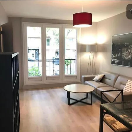 Pensionat Luxueux Pavillon Grande Familiales 4 Pax Avec Grand Jardin Et Balcon *