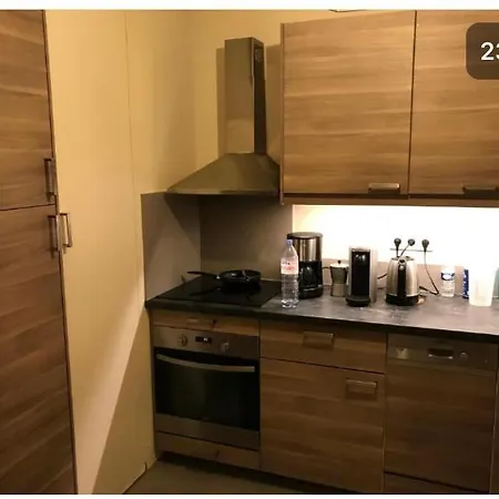 Luxueux Pavillon Grande Familiales 4 Pax Avec Grand Jardin Et Balcon